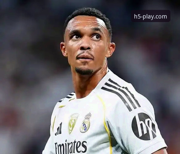 球星阿诺德训练场外小插曲的全面解析：从规则遵守到粉丝互动